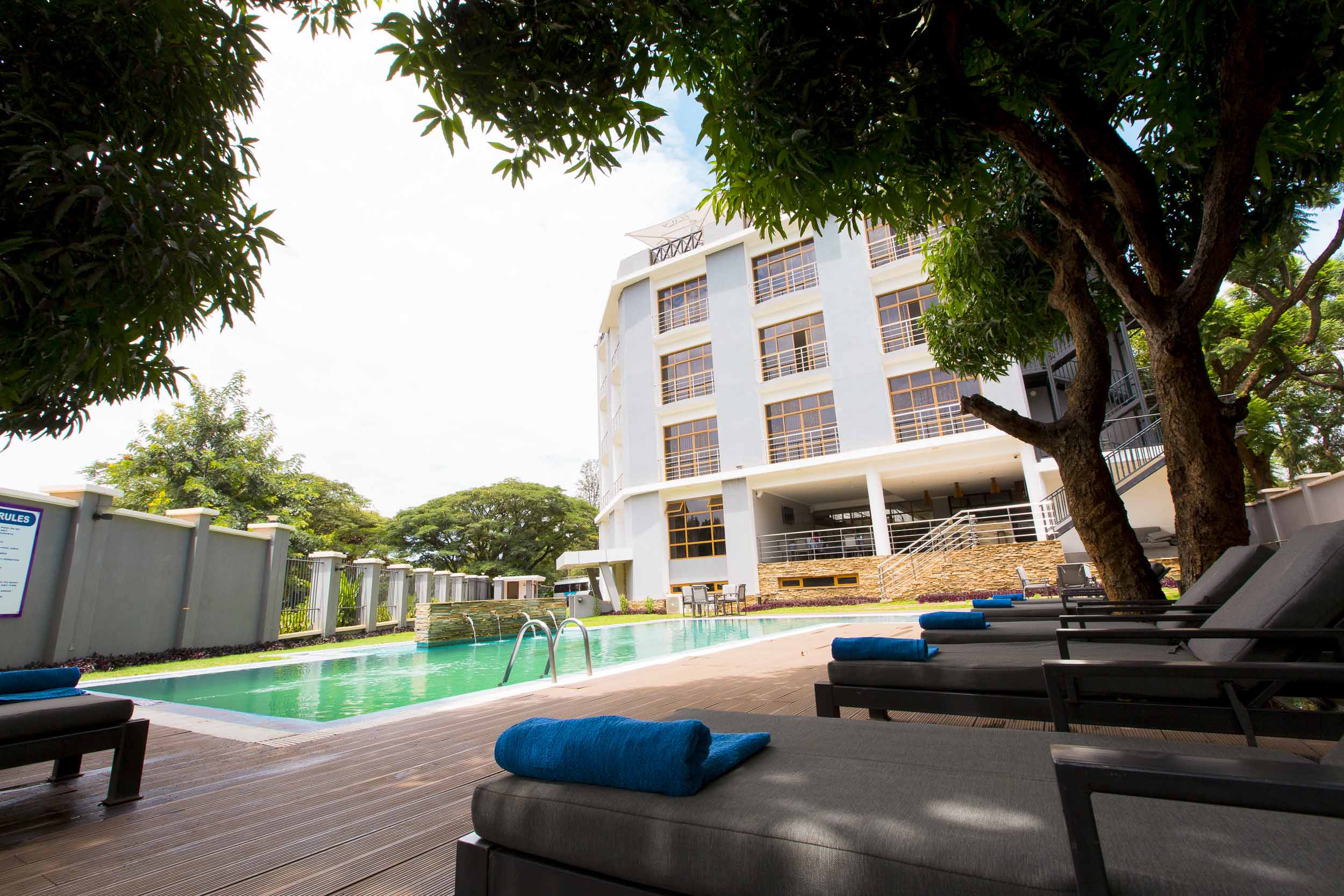 Poolside Terrace
