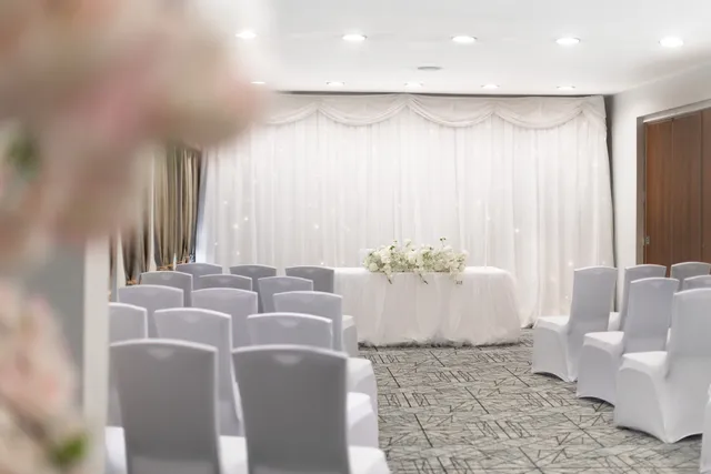 Senate Suite