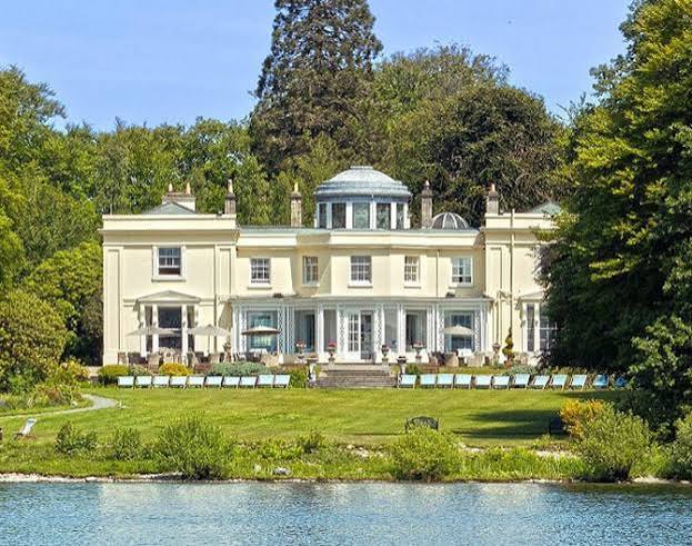 Storrs Hall Hotel
