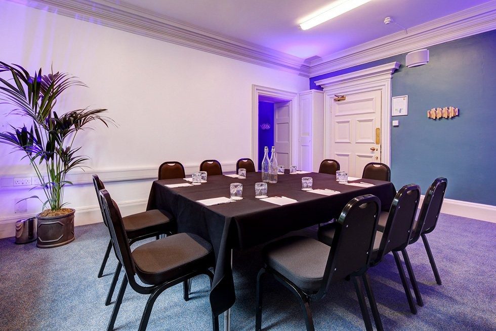 Syndicate Rooms
