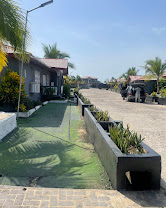 Galliness Paradise Hotel 5