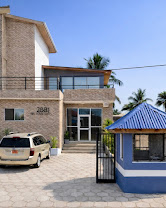 Tris Estates Hotel & Suites