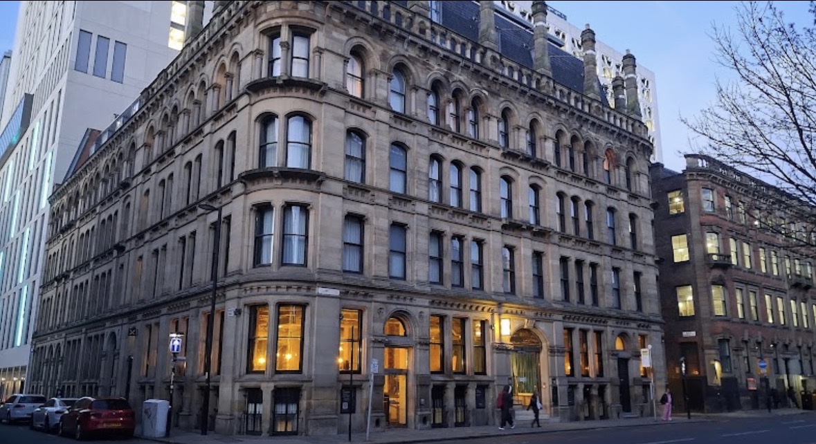The Alan (Chinatown / City Centre)