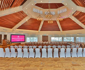 White Sands Resort & Conference Centre 5