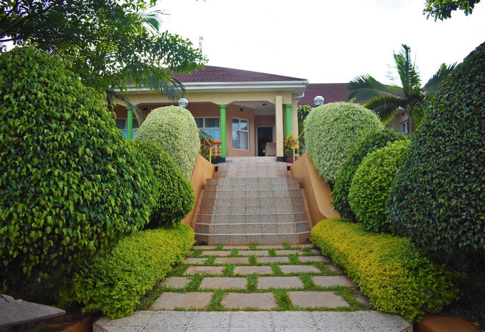 Hill Springs Lodge