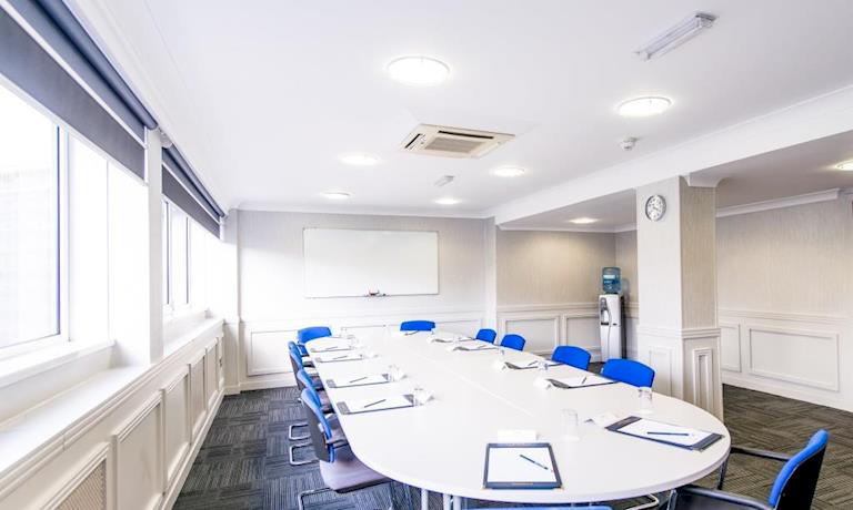 Queen Elizabeth Boardroom