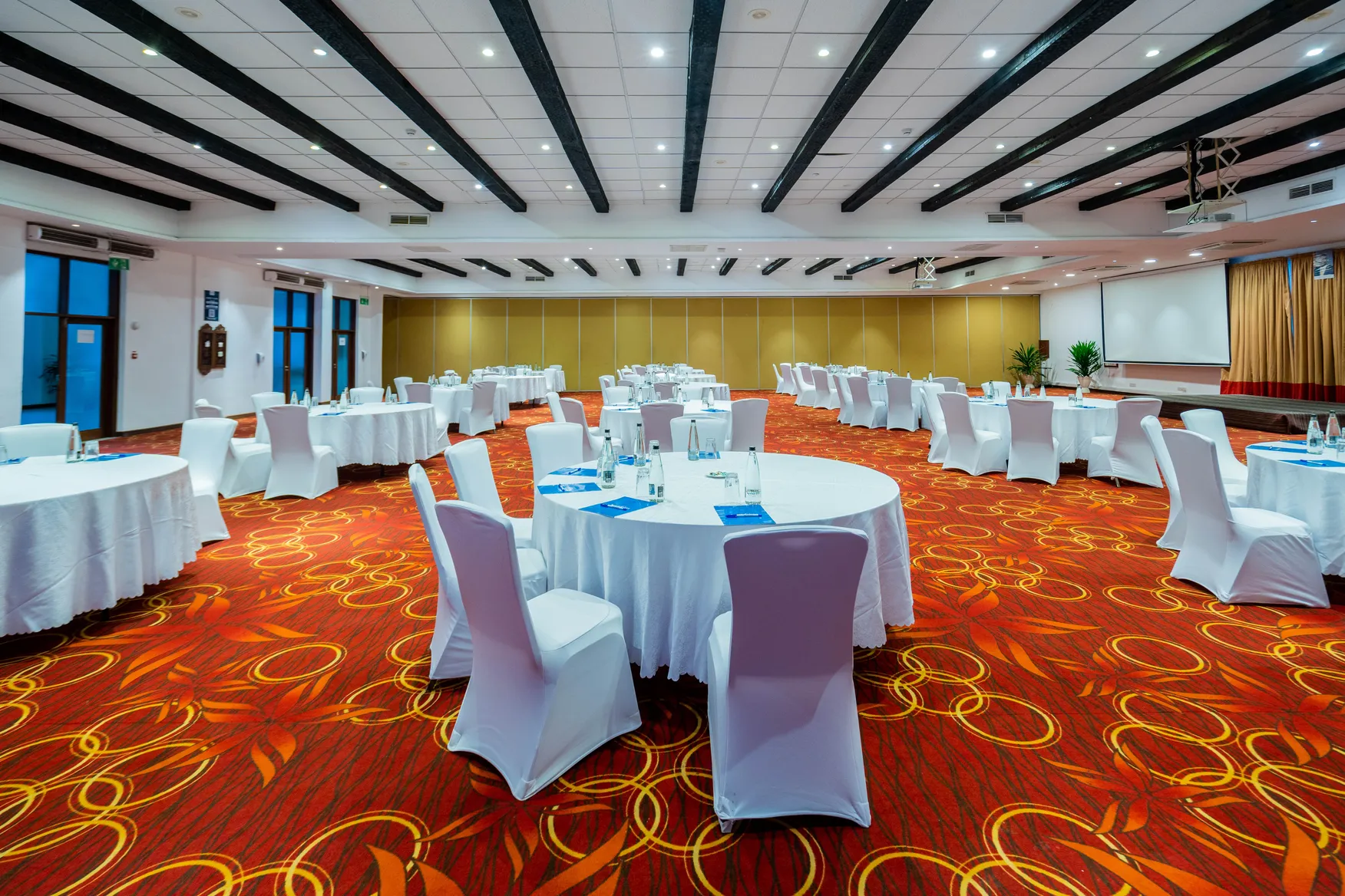 PrideInn Paradise Beach Resort & Spa Convention Centre 4