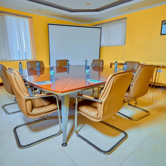 Hillside Hotel (Njombe) 3