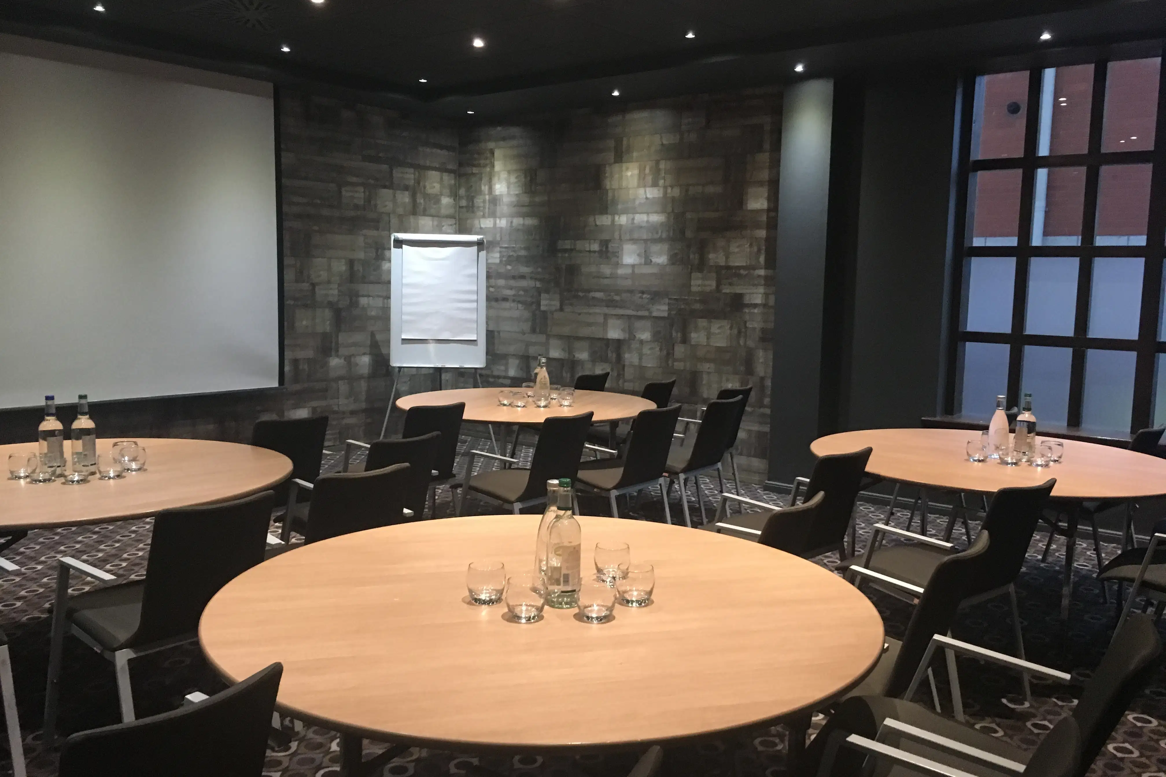 Novotel Leeds Centre 4