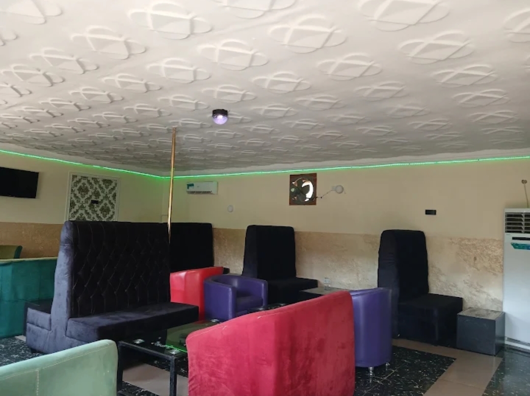 Indoor Lounge / VIP Lounge