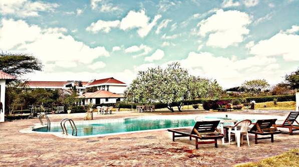 Poolside Terrace & Lounge Deck
