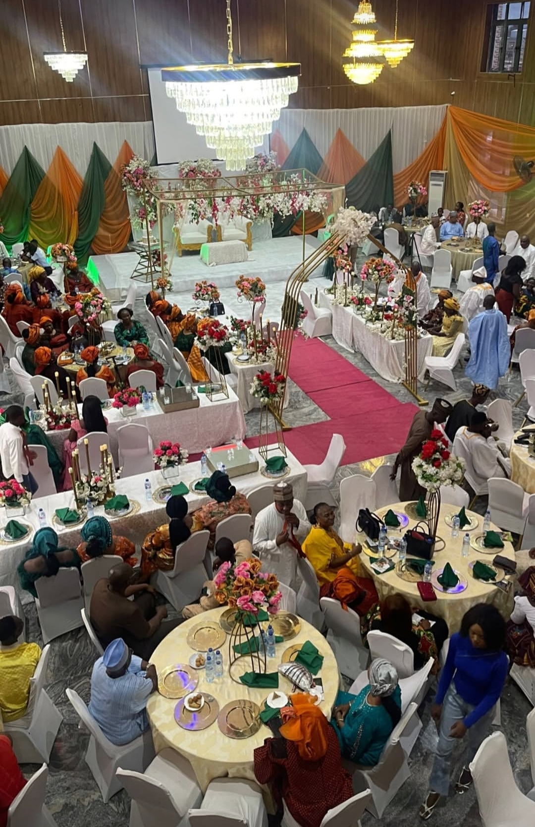 Silver Green Hotel Conference Center 3