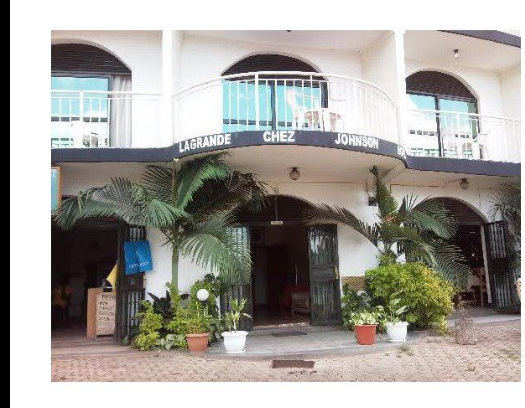La Grand Chez Johnson Hotel 2