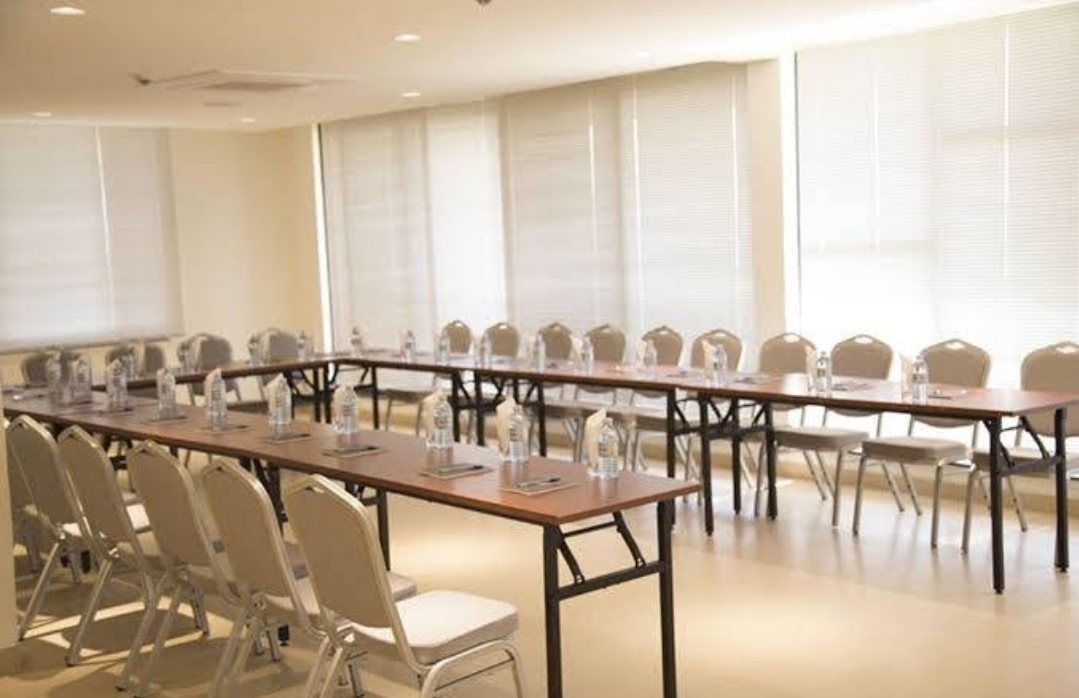K Hotels Entebbe Conference Center 5