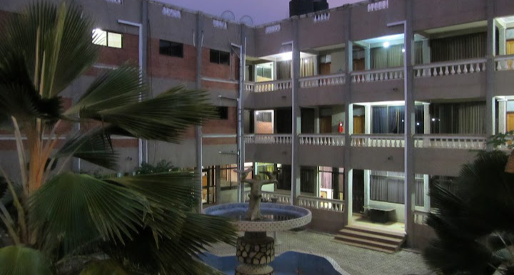 Radach Lodge & Conference Centre 5