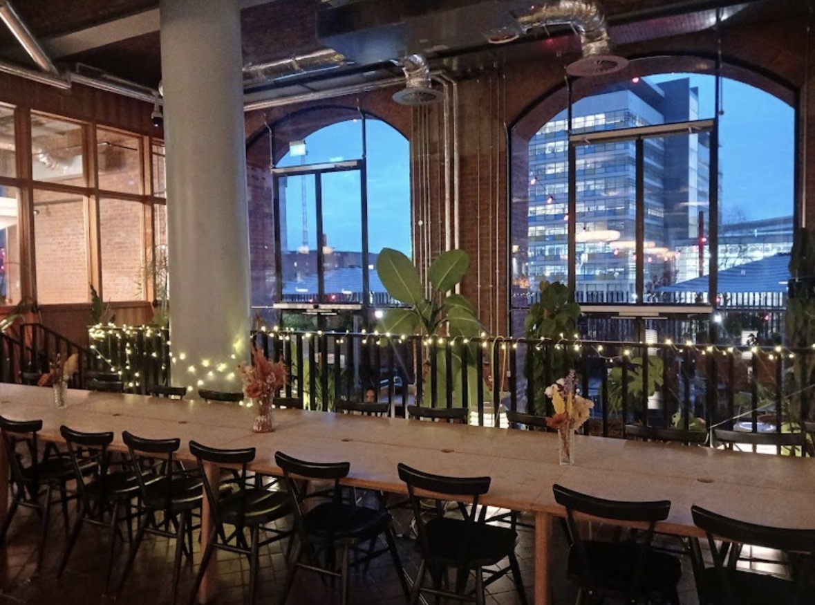 Main food Hall & Atrium
