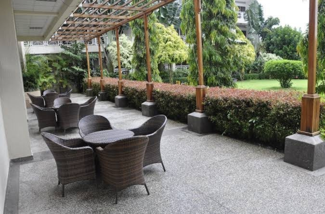 Lounges
