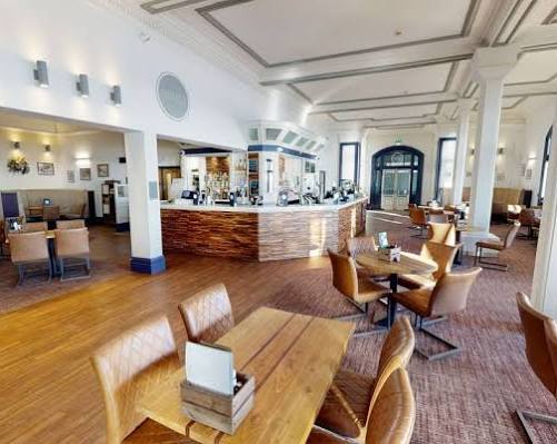 Farrer's Bar & Restaurant