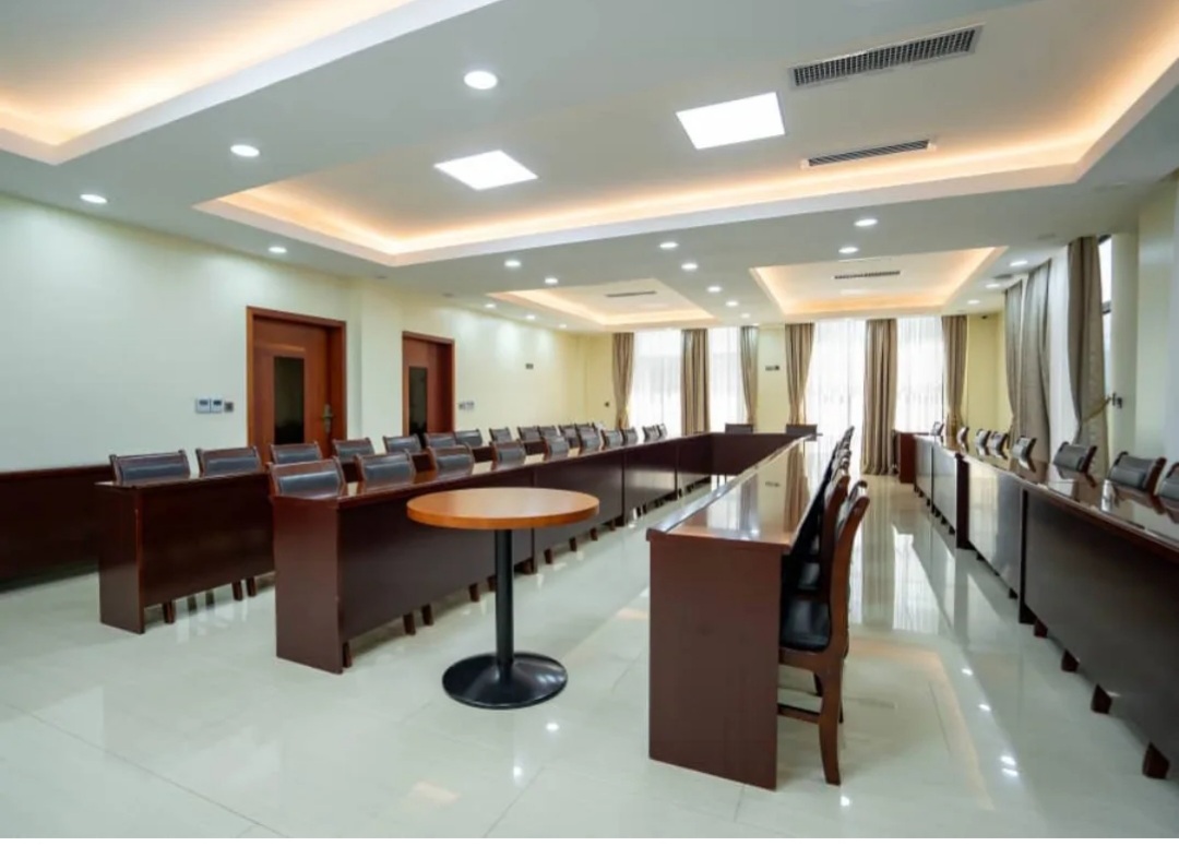 Kibo Palace Hotel Moshi 4
