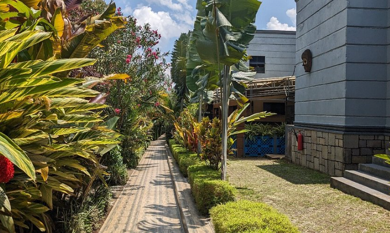 Gardens / Outdoor Event Grounds