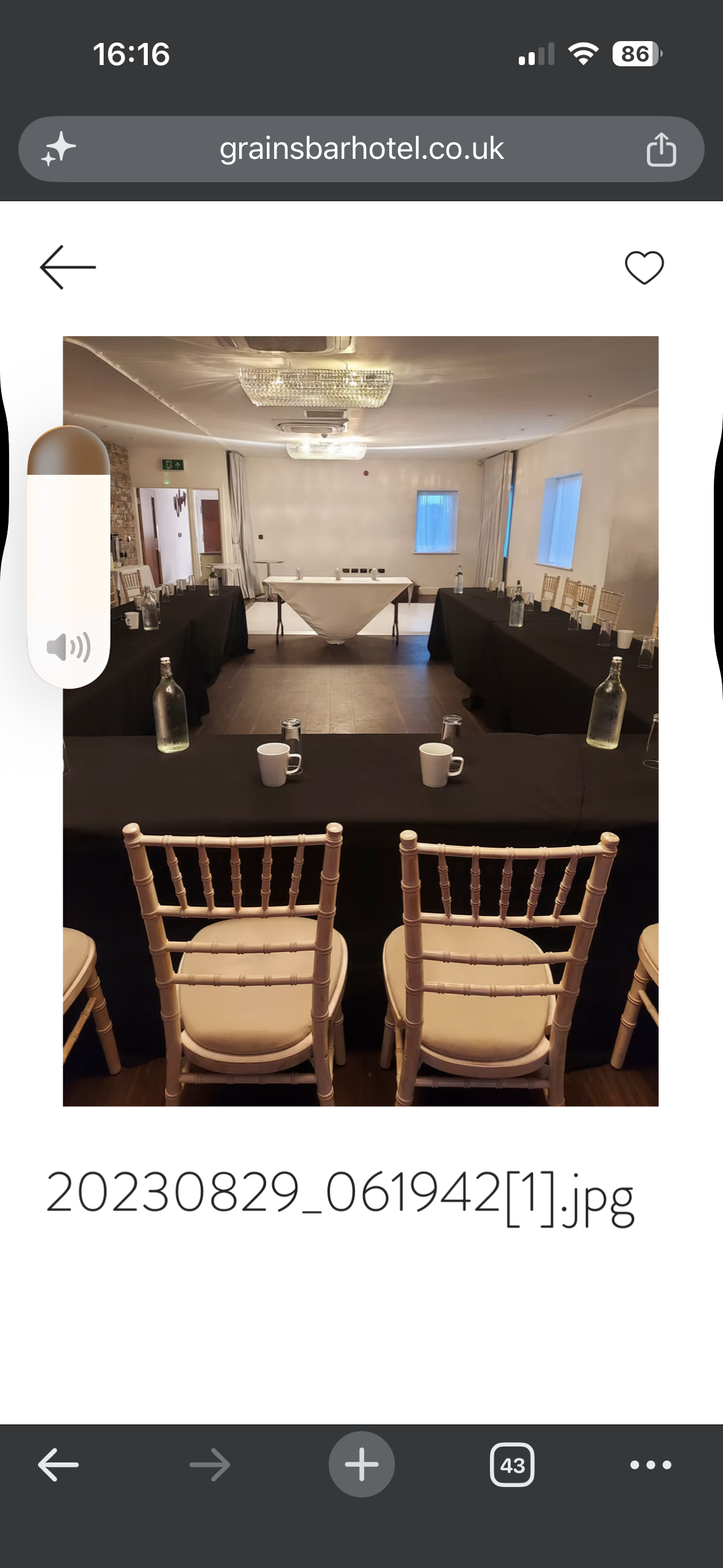 The Oak Suite