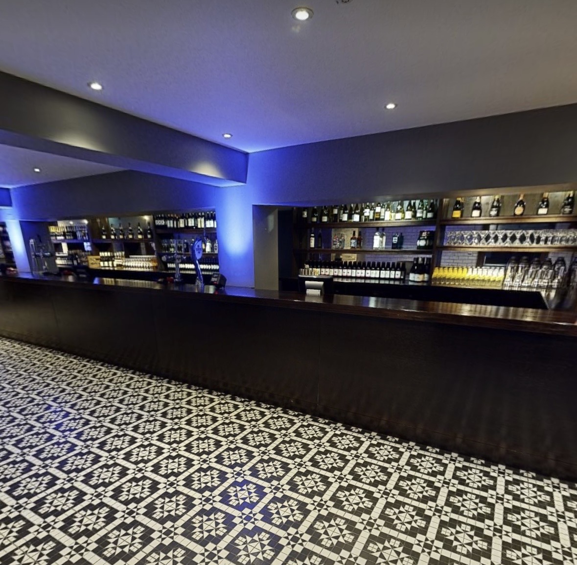 Ball Room Bar