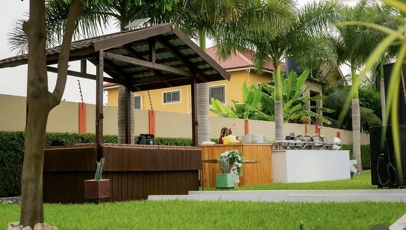 Cocktail Stand