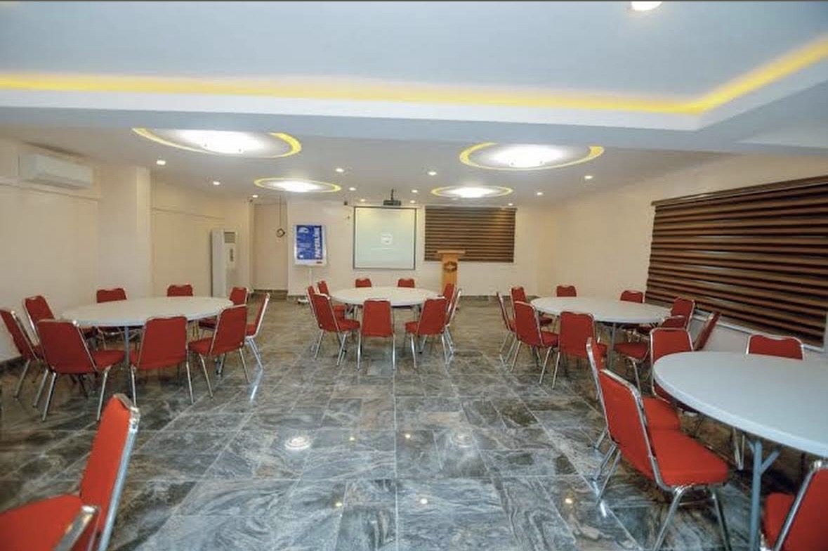 Presken Hotel Alade, Ikeja Conference Center 3