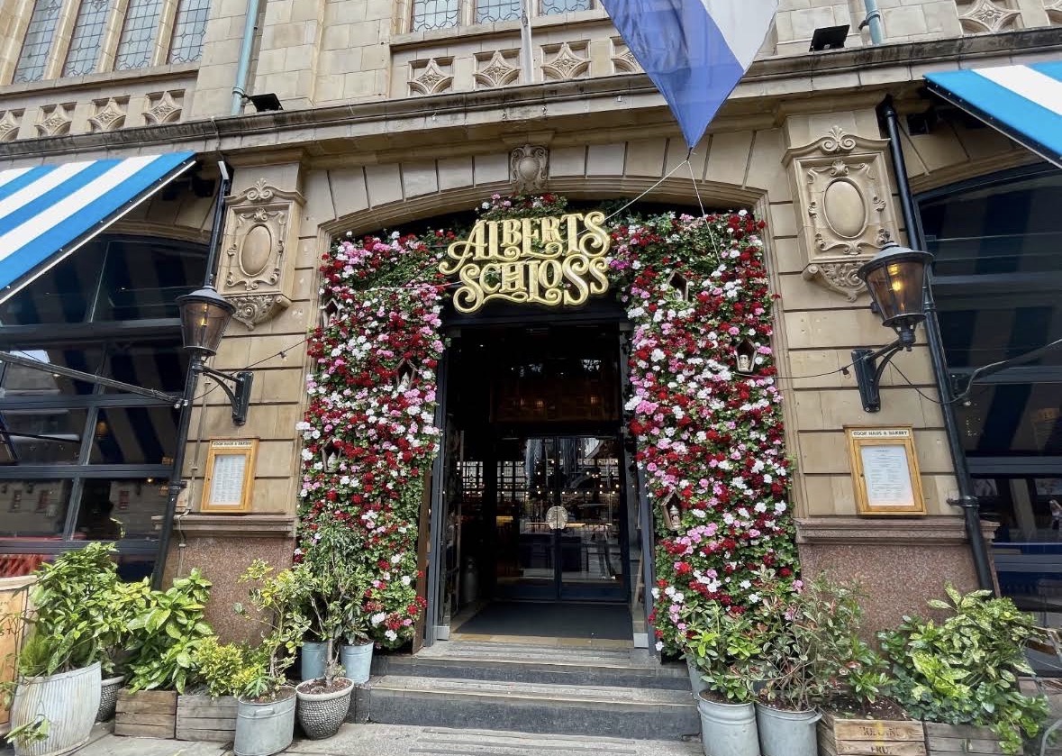 Albert's Schloss (Peter Street)