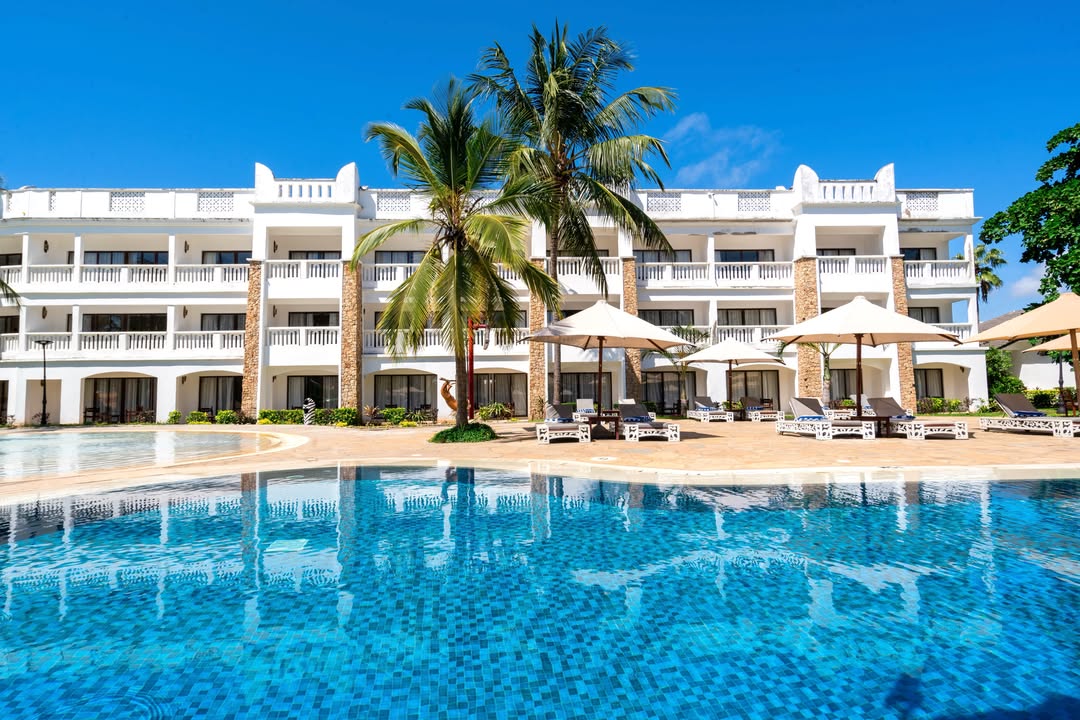PrideInn Paradise Beach Resort & Spa Convention Centre 2