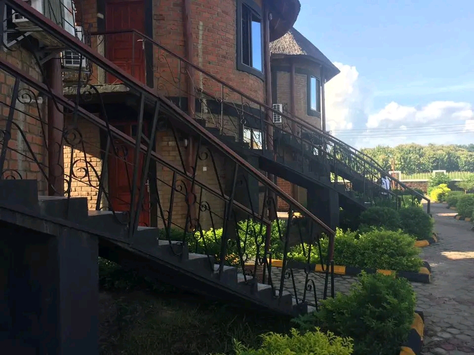 La Vista Garden Hotel 4