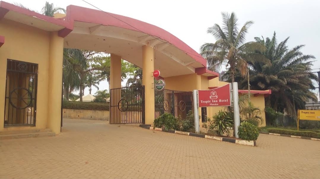 Tropic Inn Hotel Conference Center