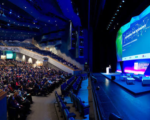 Hall 10