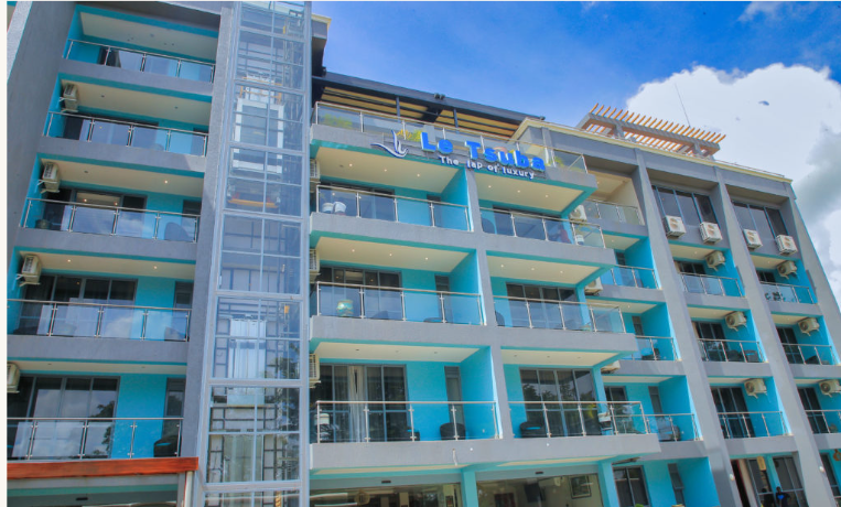 Le Tsuba Grand Hotel 2