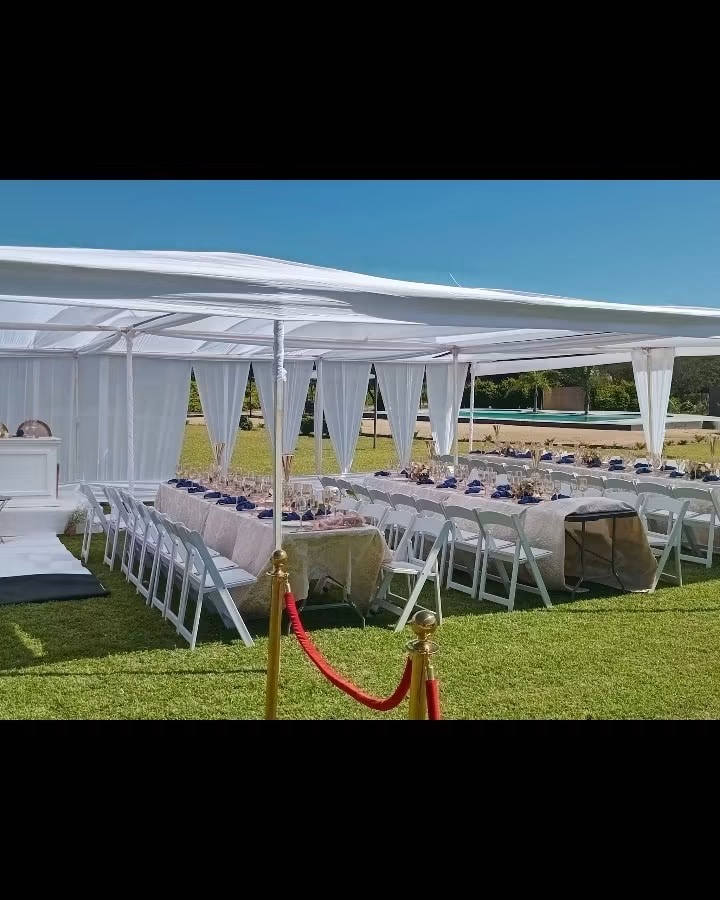 Main Outdoor Garden Lawns