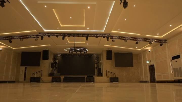 The Monarchy Center 2