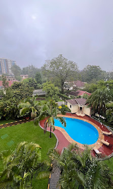Poolside Terrace & Garden Lawns