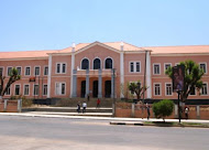 Anfiteatros e Salas de Aula