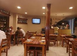 Standard QSR Dining Room