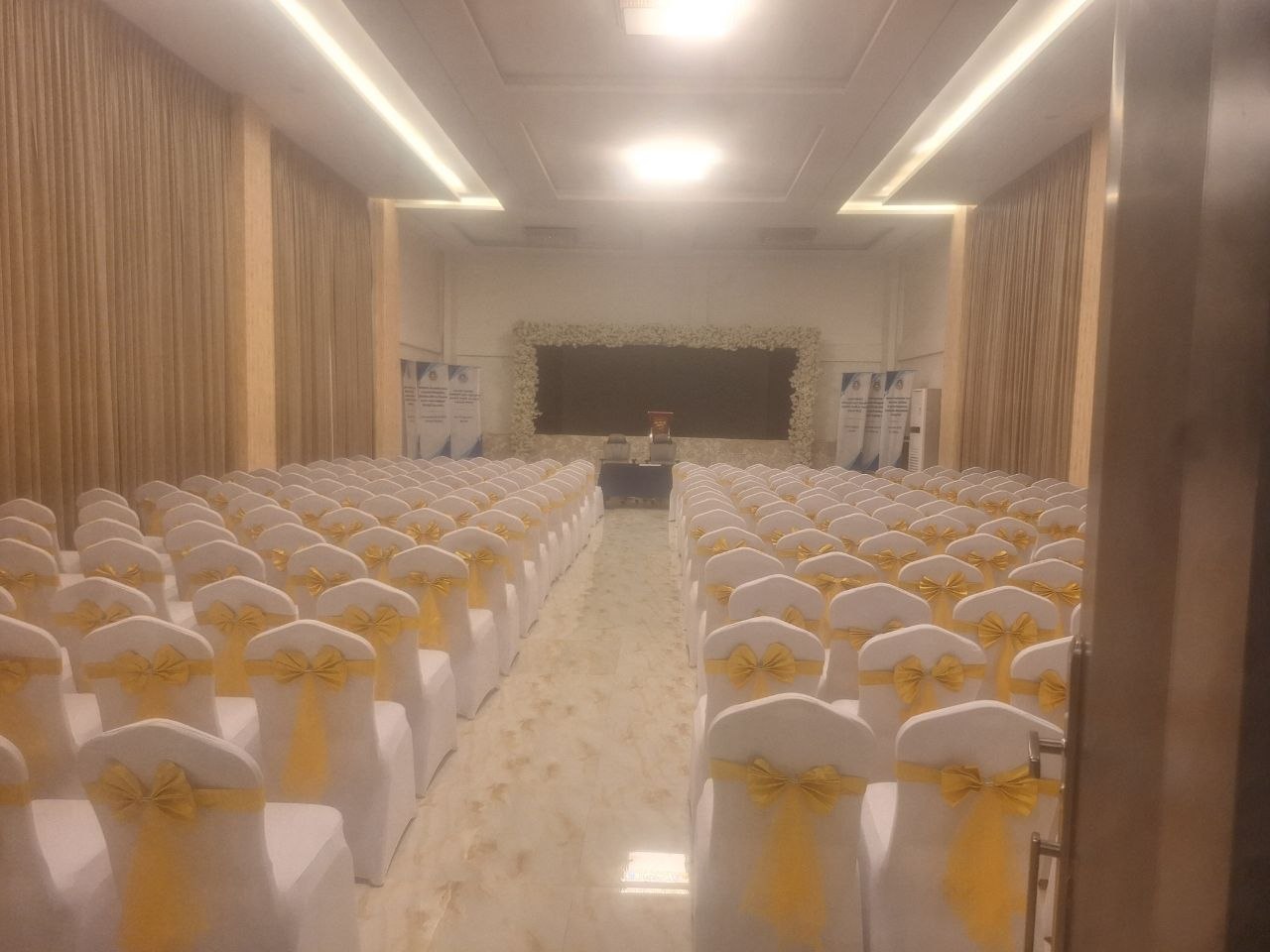 Main Conference & Banquet Hall