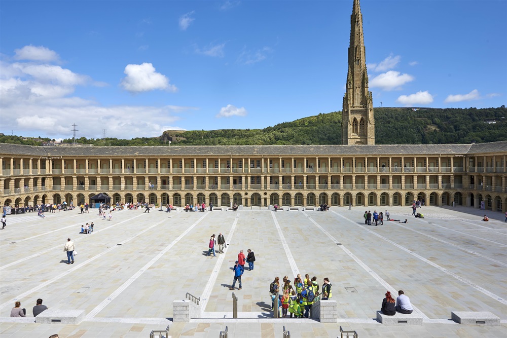 The Piece Hall 5