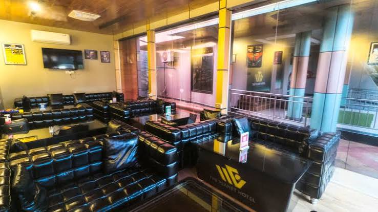 Executive VIP Lounge (Meeting Space)