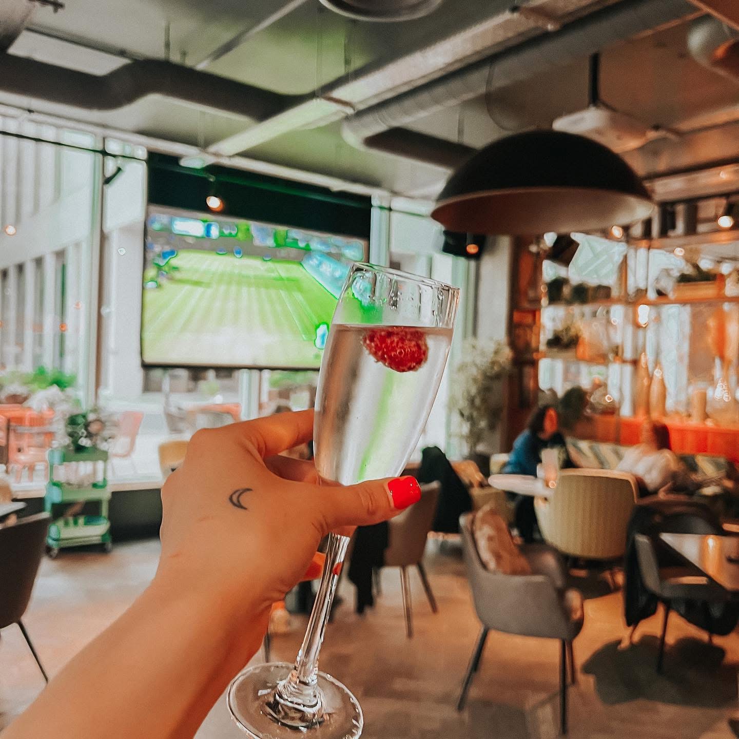 The Anthologist (St Peter's Square) 5