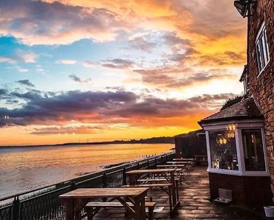 The Country Park Inn 3