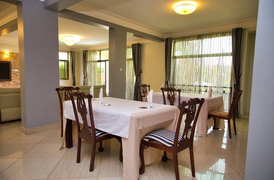 Restaurant / Dining Area