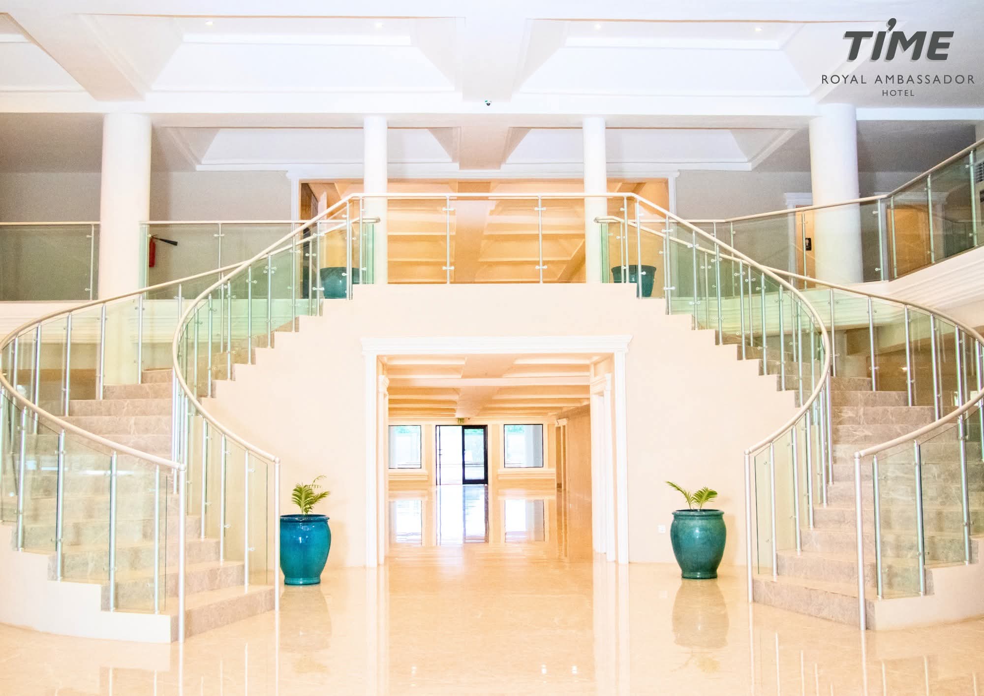 Royal Ambassador Hotel Conference Center 2
