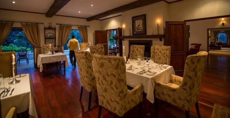 Main Manor House Dining Room & Courtyard Deck