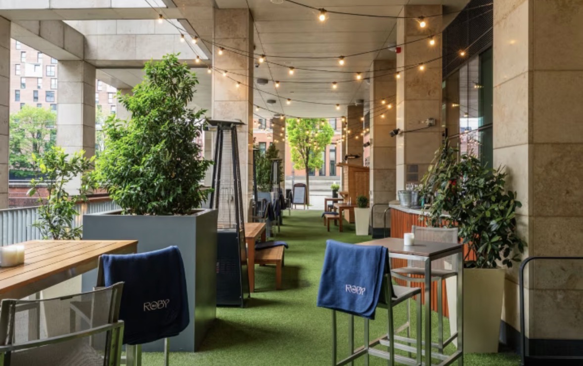 Holiday Inn Manchester - City Centre 5