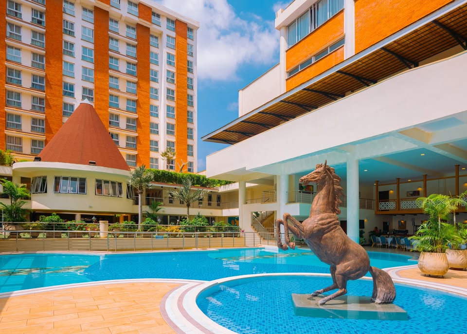 Mövenpick Hotel & Residences Conference Centre