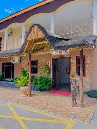 THREE TREE HOTEL